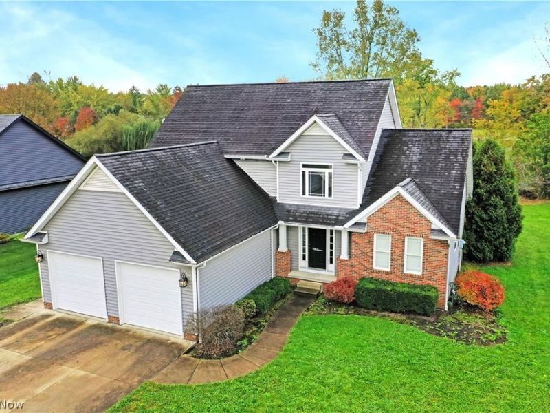 813 Dalton Drive NW, Warren, OH 44481 Photo 3