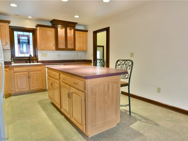 190 Maple Leaf Drive, Hubbard, OH 44425 Photo 19