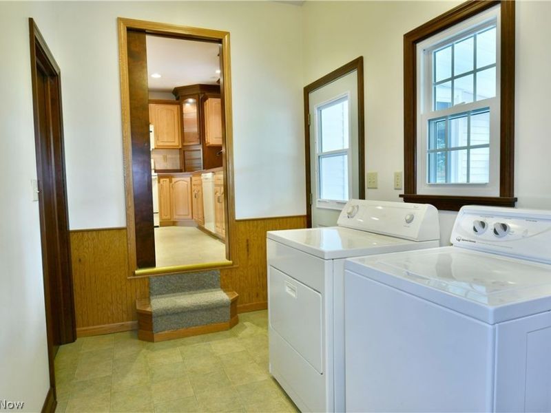 190 Maple Leaf Drive, Hubbard, OH 44425 Photo 24