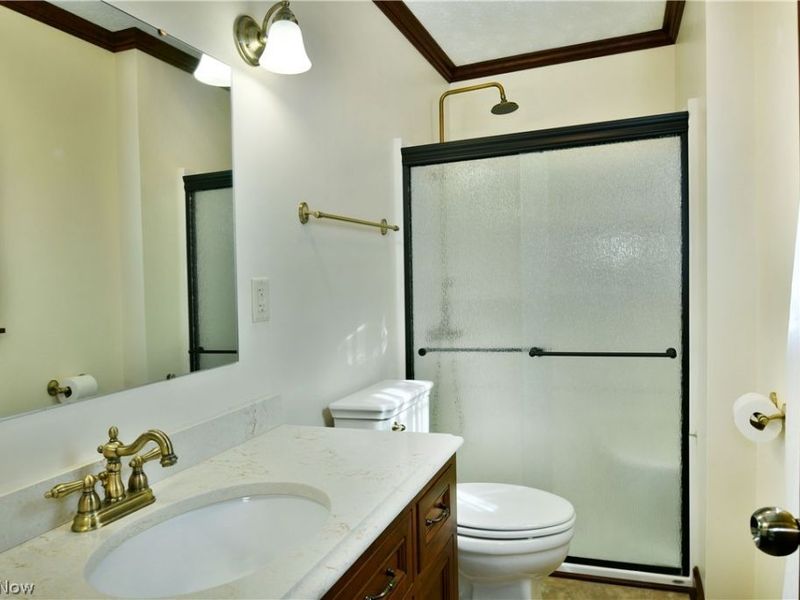 190 Maple Leaf Drive, Hubbard, OH 44425 Photo 41