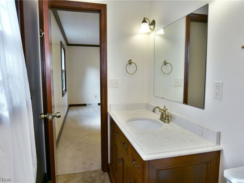 190 Maple Leaf Drive, Hubbard, OH 44425 Photo 43