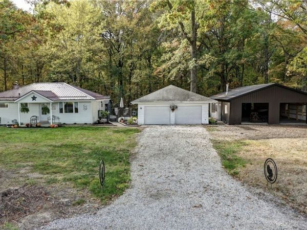 3165 Phalanx Mills Herner Road , Southington, OH 44470