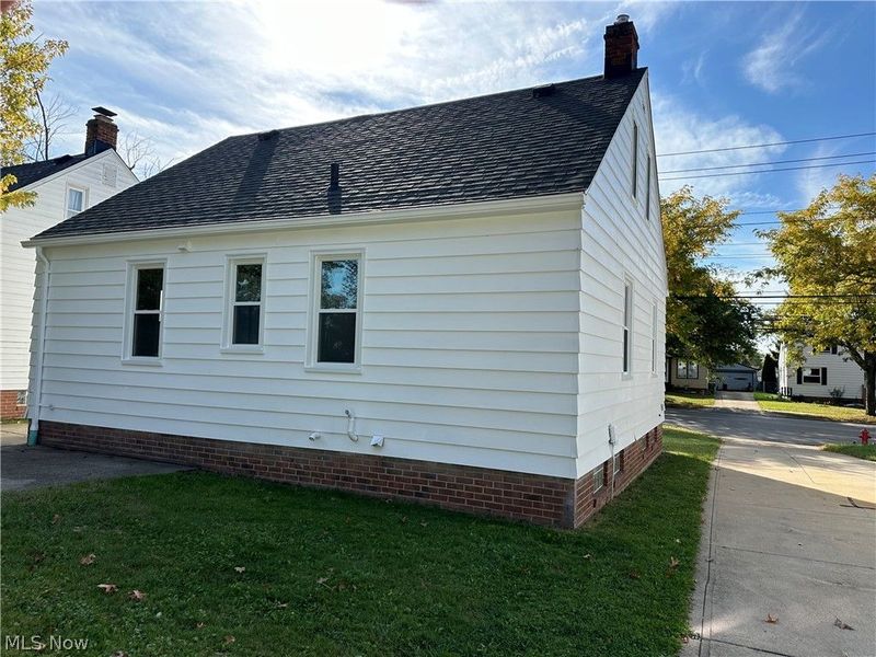 14705 Rockside Road, Maple Heights, OH 44137 Photo 4