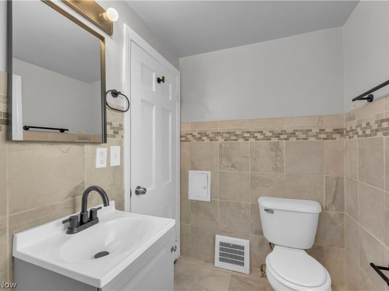 5213 E 119th Street, Garfield Heights, OH 44125 Photo 14