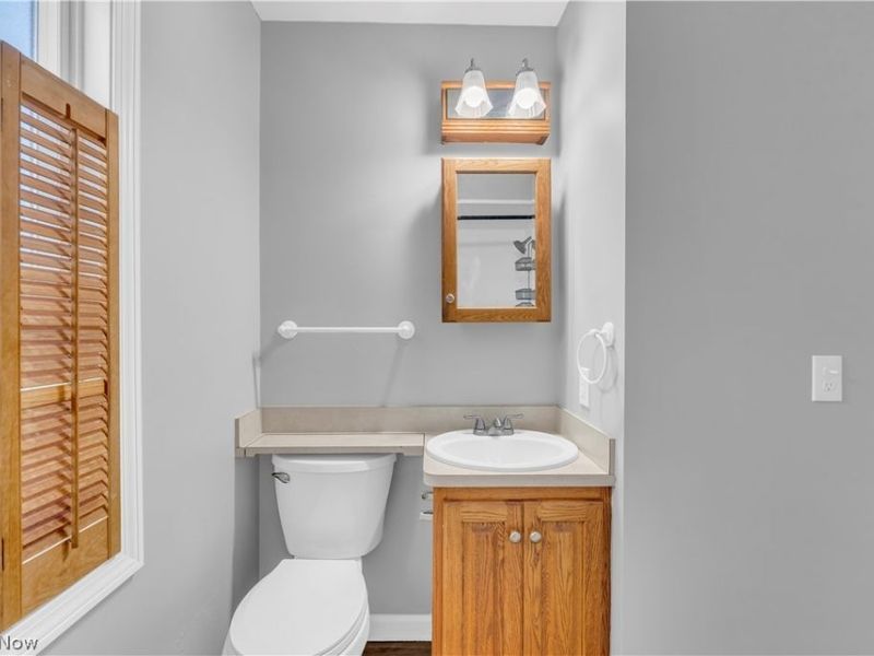 5603 Laverne Avenue, Parma, OH 44129 Photo 20