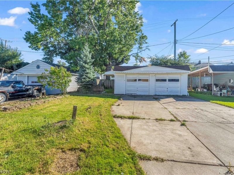 5603 Laverne Avenue, Parma, OH 44129 Photo 24