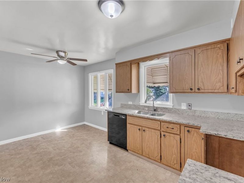 5603 Laverne Avenue, Parma, OH 44129 Photo 7