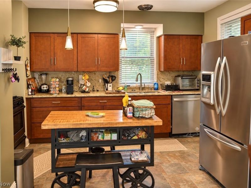 25800 Chardon Road, Richmond Heights, OH 44143 Photo 18