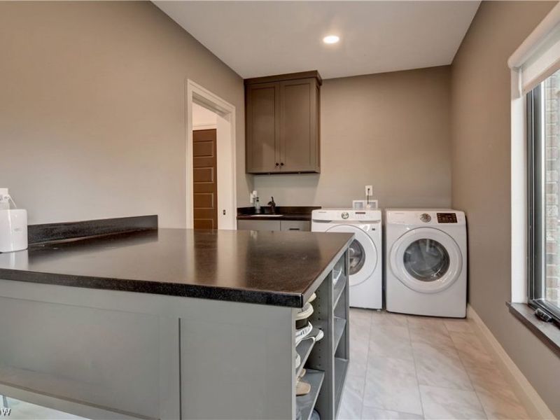 586 Hilan Avenue SW, New Philadelphia, OH 44663 Photo 13