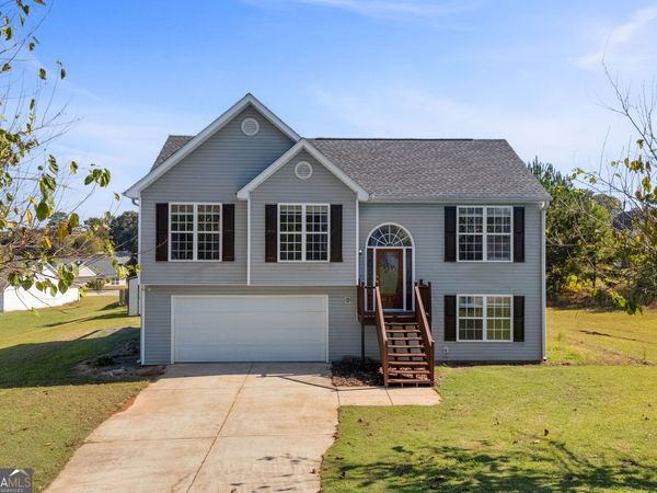 63 Lancashire Lane, Commerce, GA 30529