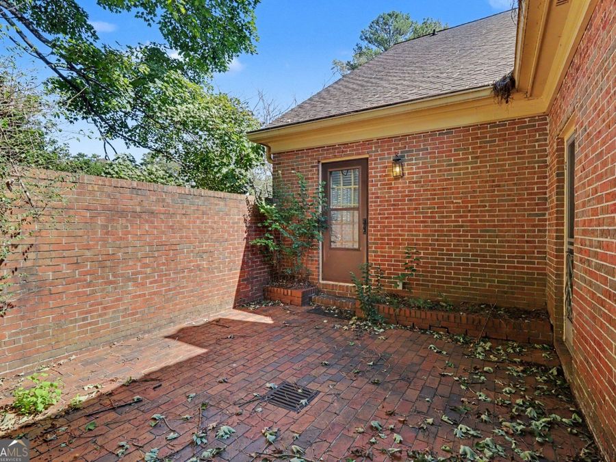 Property Image 33