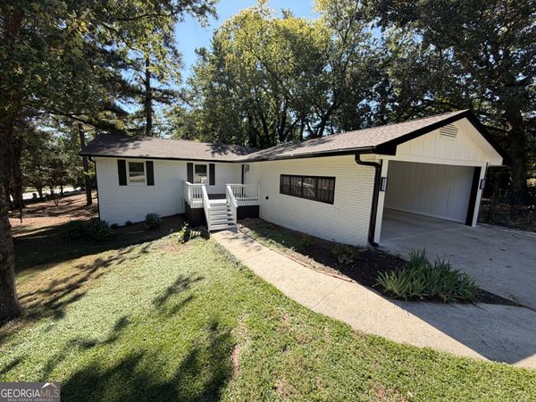 1617 W Kellogg Cir, Douglasville, GA 30134