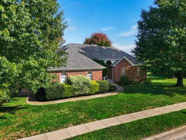 131 Oak Meadow Drive, Berea, KY 40403