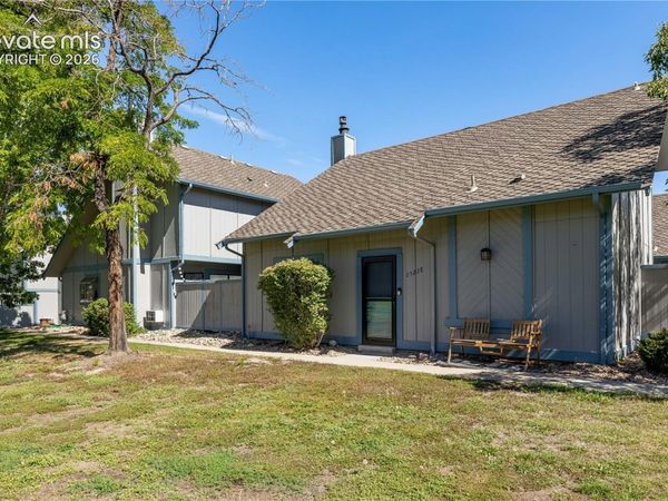 2522 S Worchester Court, Unit E, Aurora, CO 80014