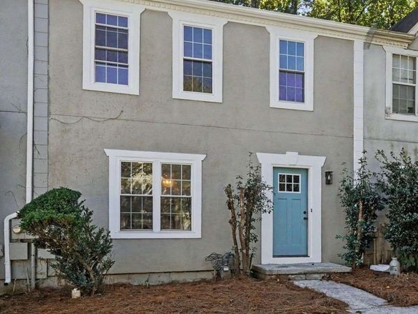 6636 Meadow Green Circle, Peachtree Corners, GA 30092