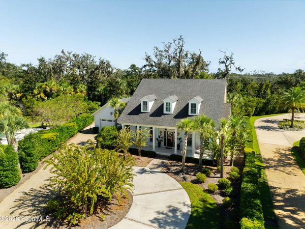 111 Yacht Club Drive , St. Simons Island, GA 31522