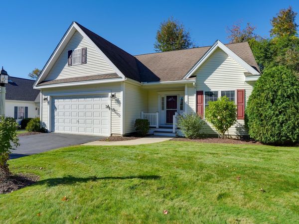 5 Wildwood, Unit 5, Southborough, MA 01772