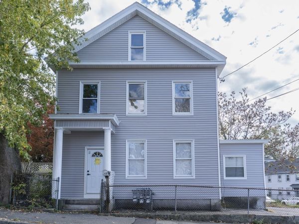 105 Chestnut St, Lowell, MA 01852