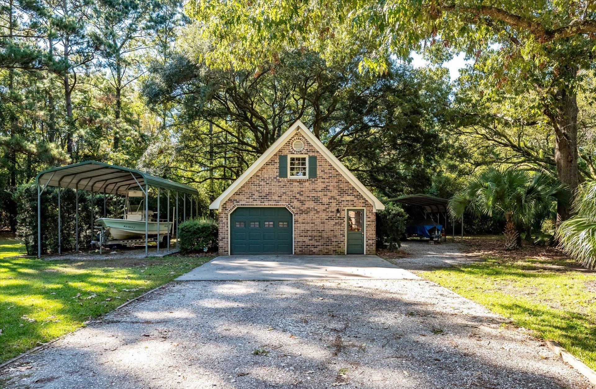 989 Three Trees Road Photo 56
