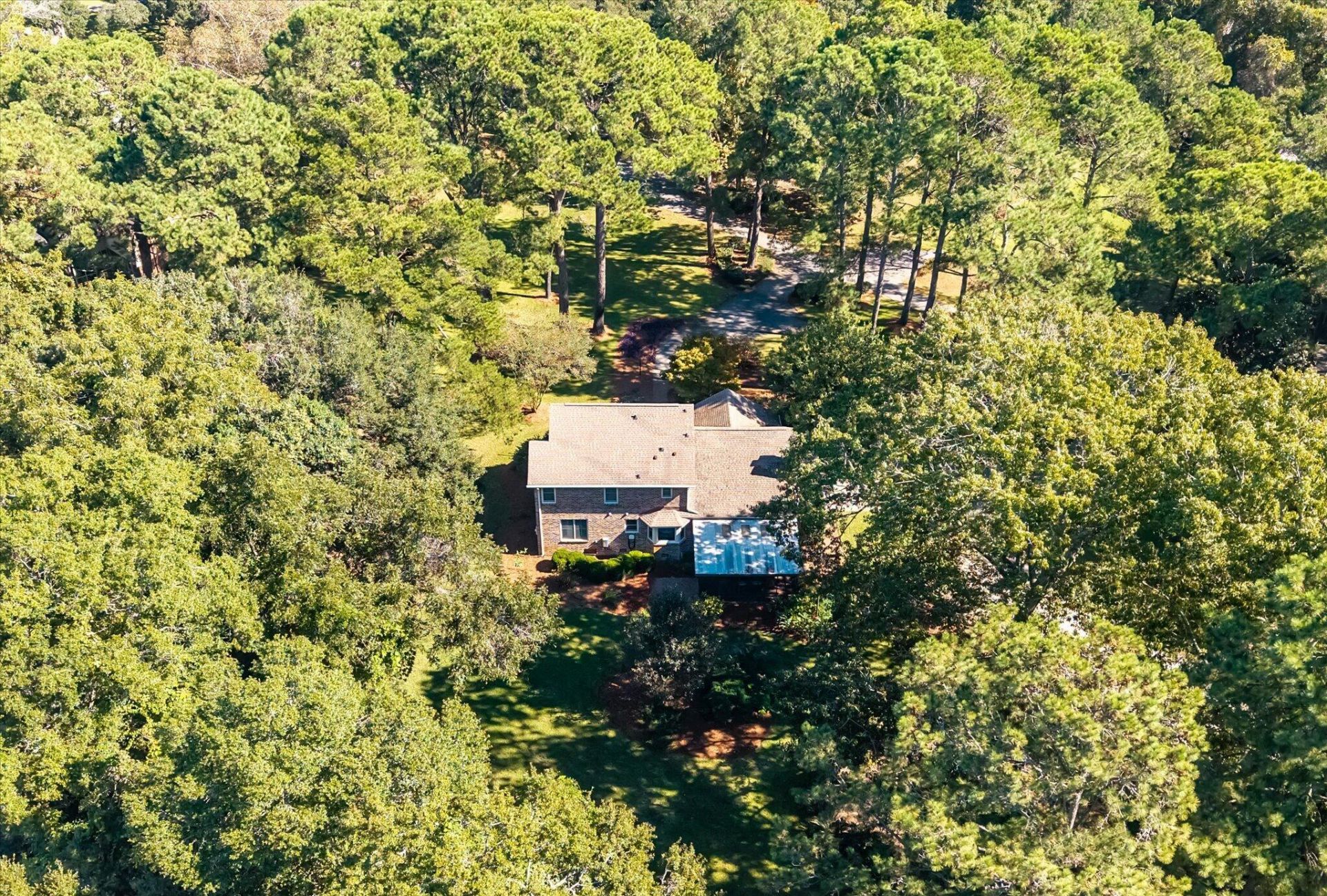 989 Three Trees Road Photo 79