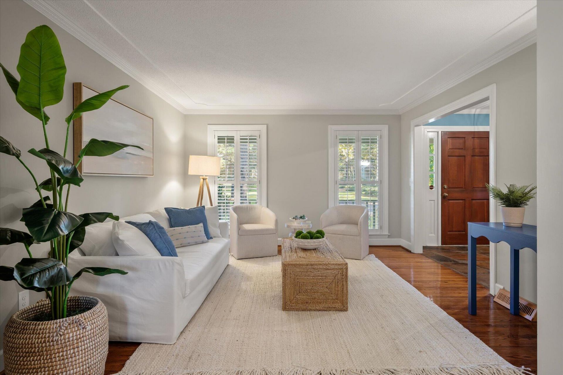 989 Three Trees Road Photo 8