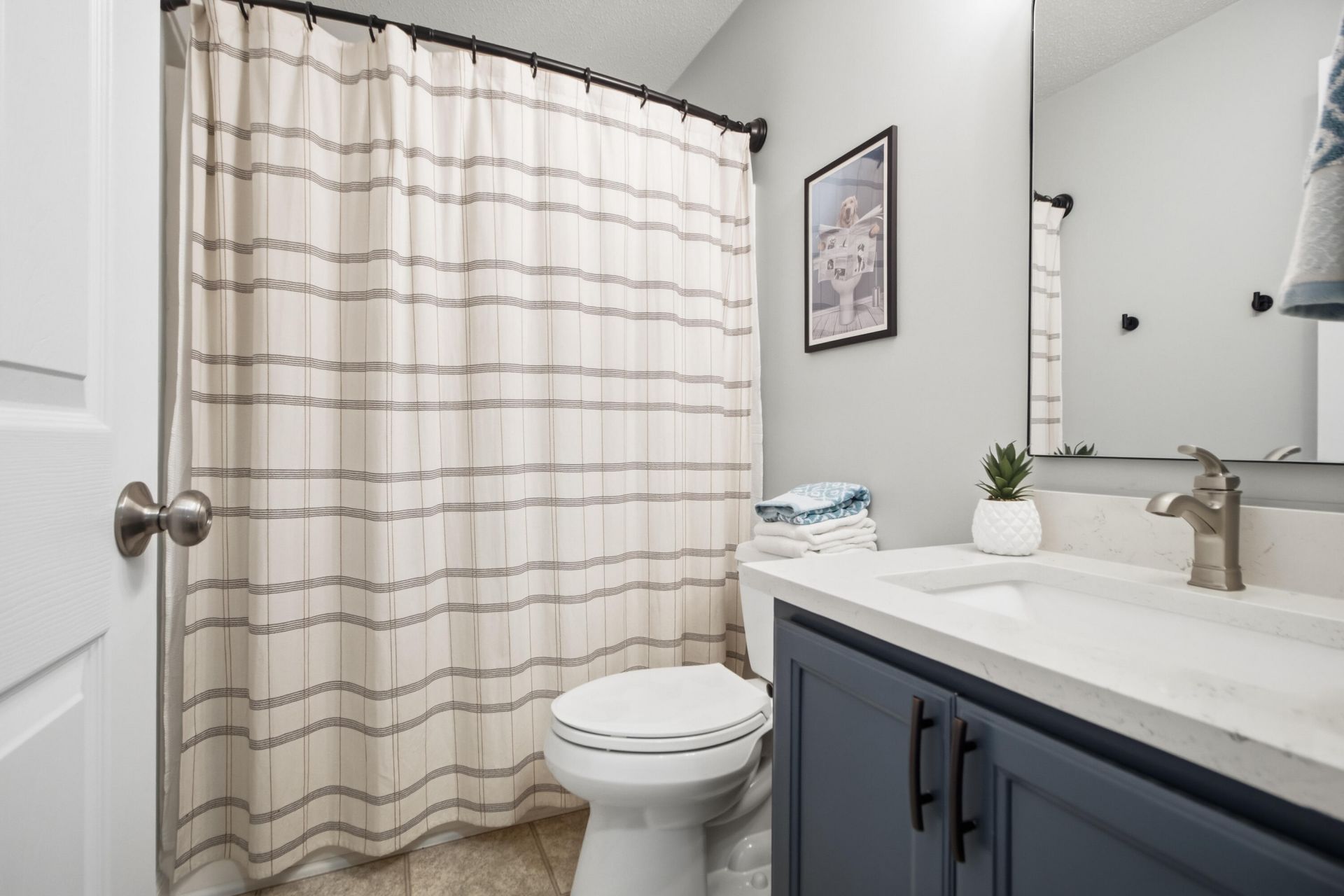 592 Hainsworth Drive Photo 28