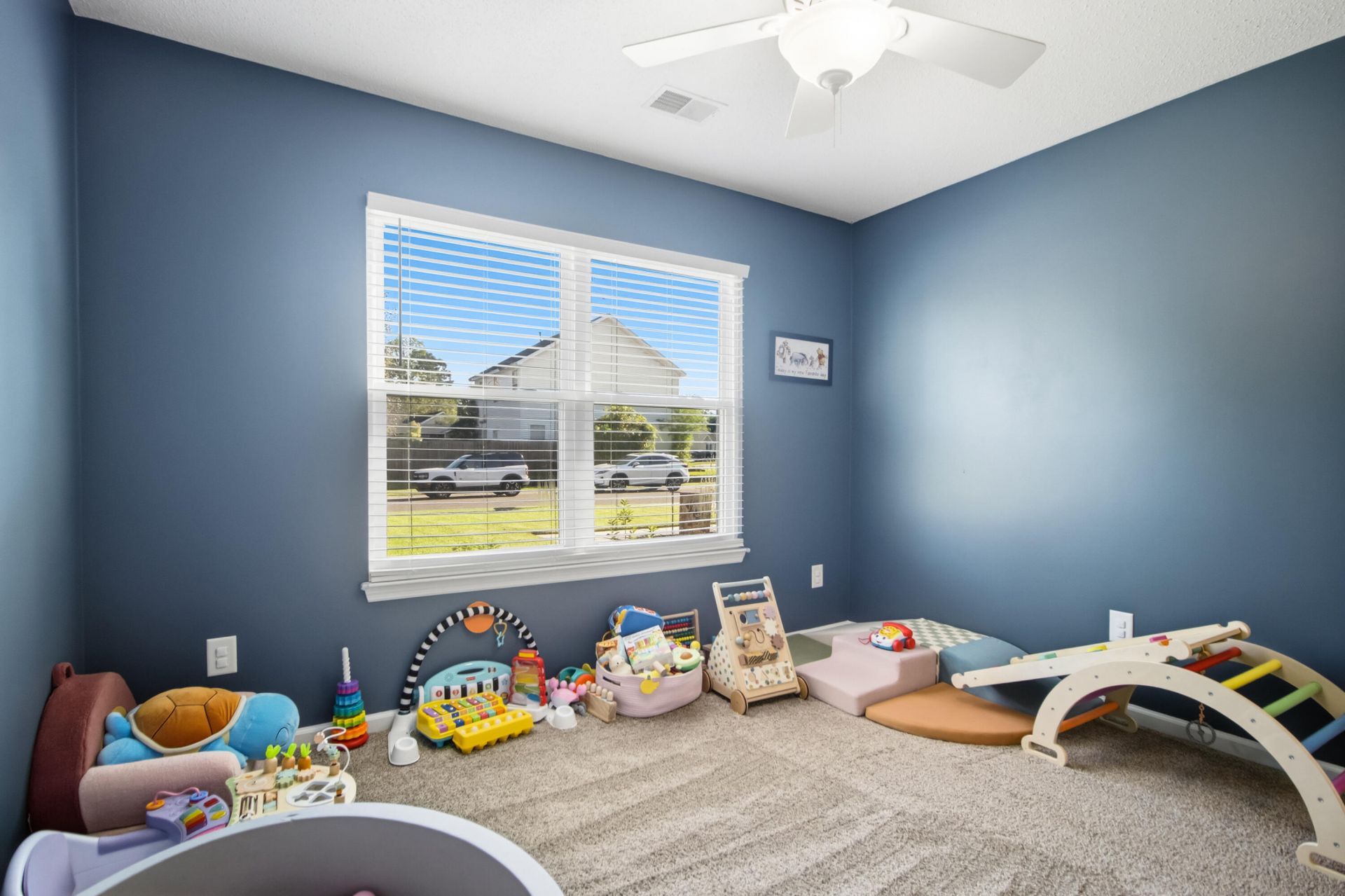 592 Hainsworth Drive Photo 29