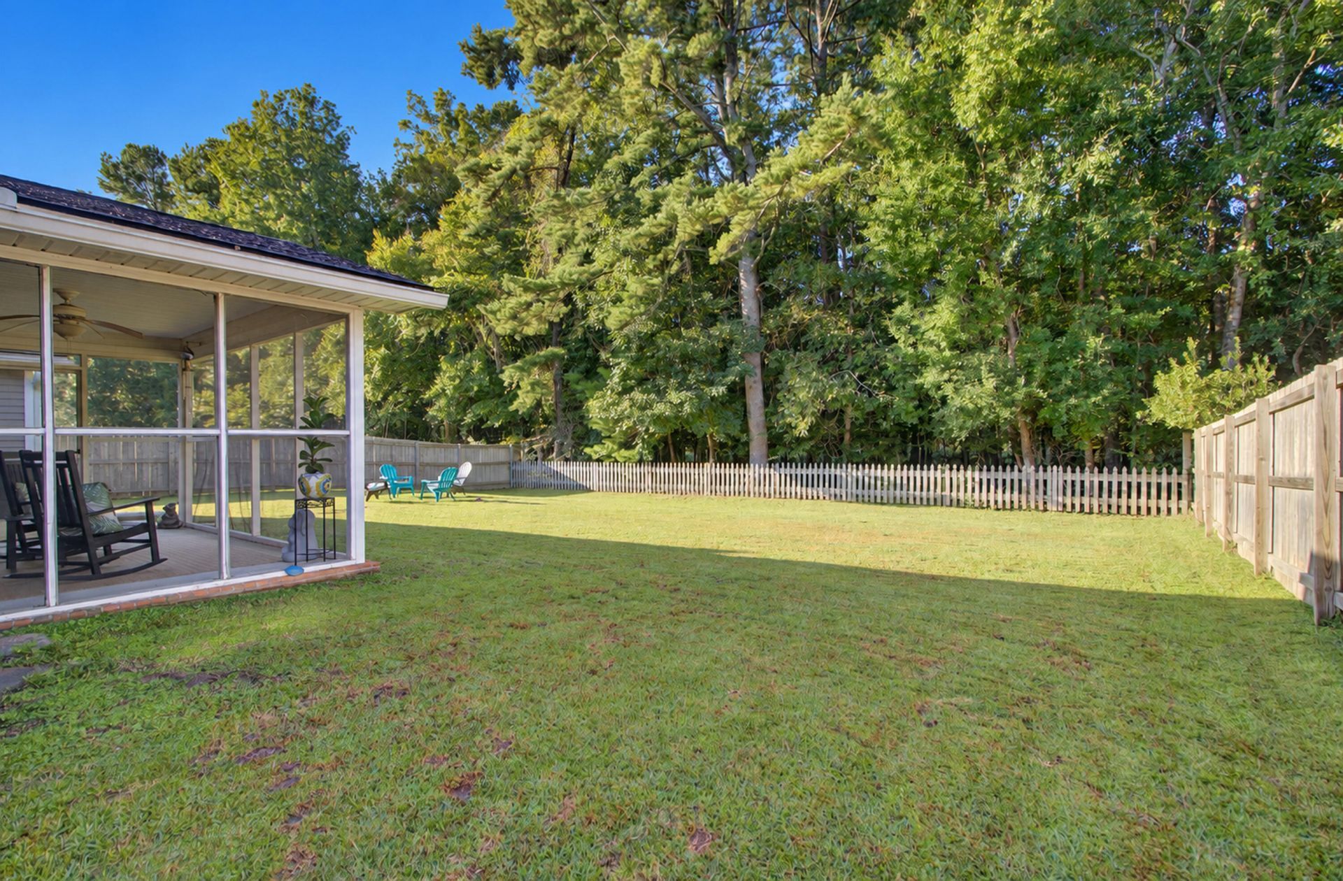 592 Hainsworth Drive Photo 35