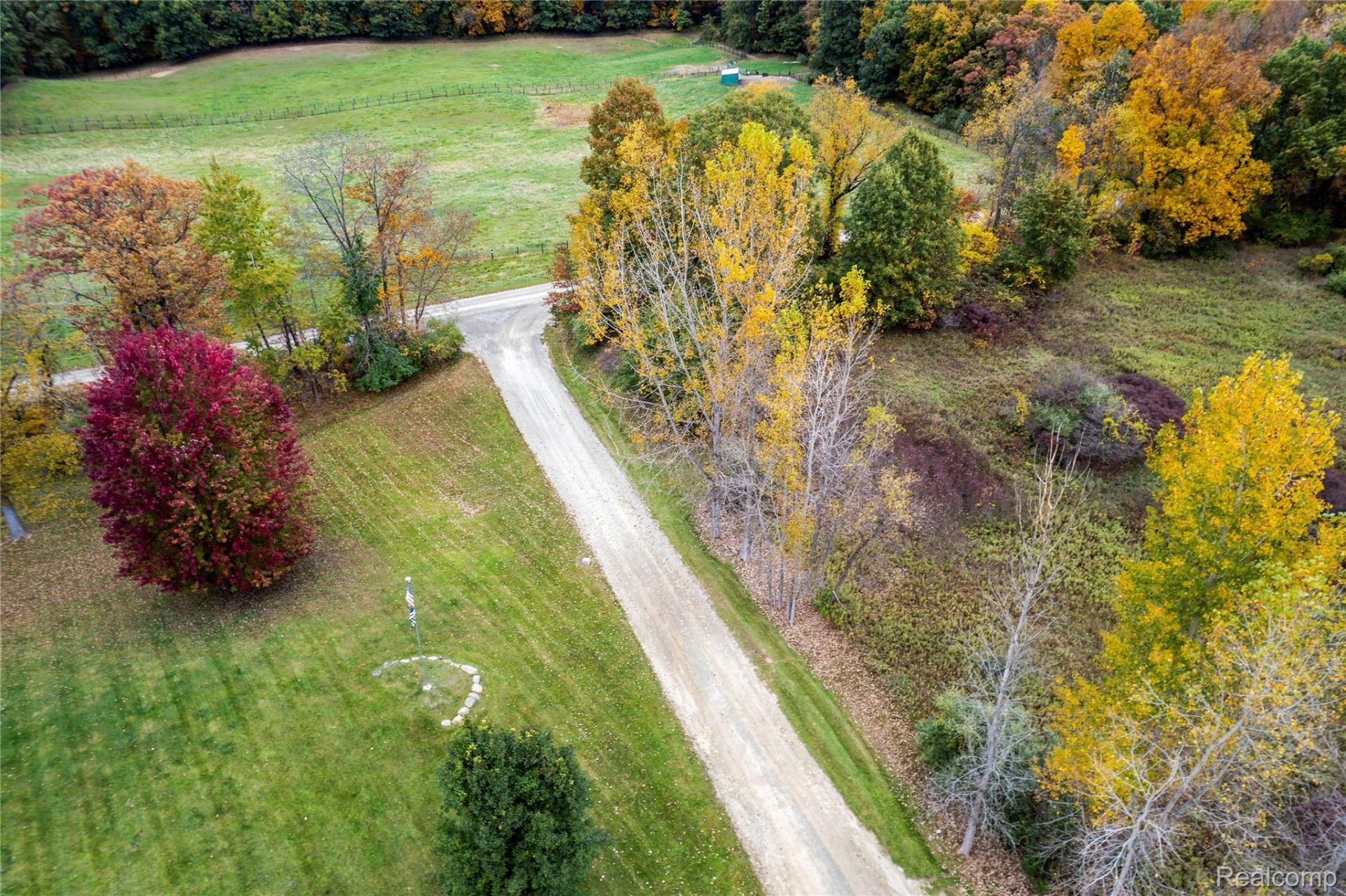 000 Arthurs Court, Brandon Township, Mi 48462 Main Photo