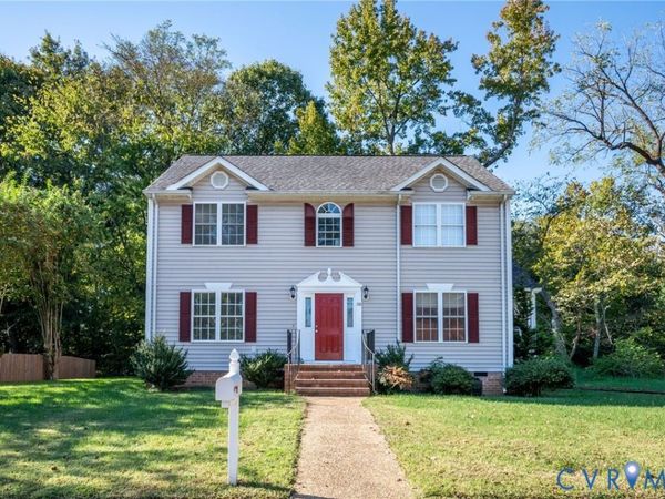 218 Breezy Hill Drive , Colonial Heights, VA 23834