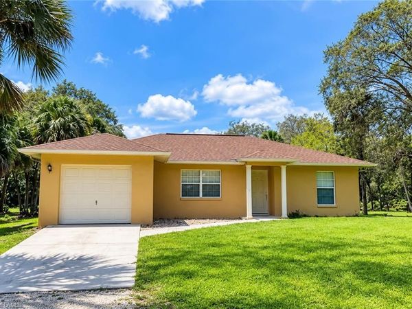291 22nd ST NE, NAPLES, FL 34120