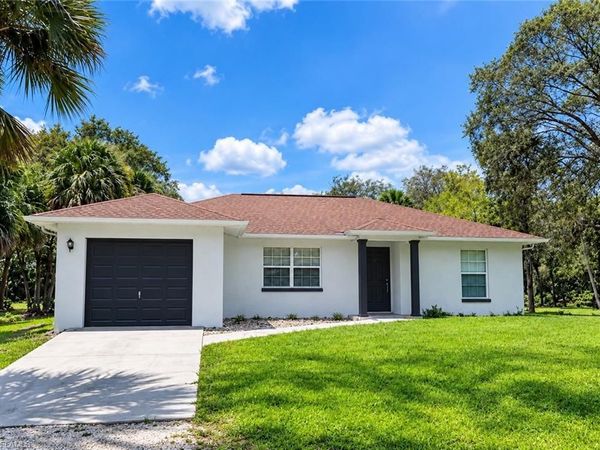 291 22nd ST NE, NAPLES, FL 34120
