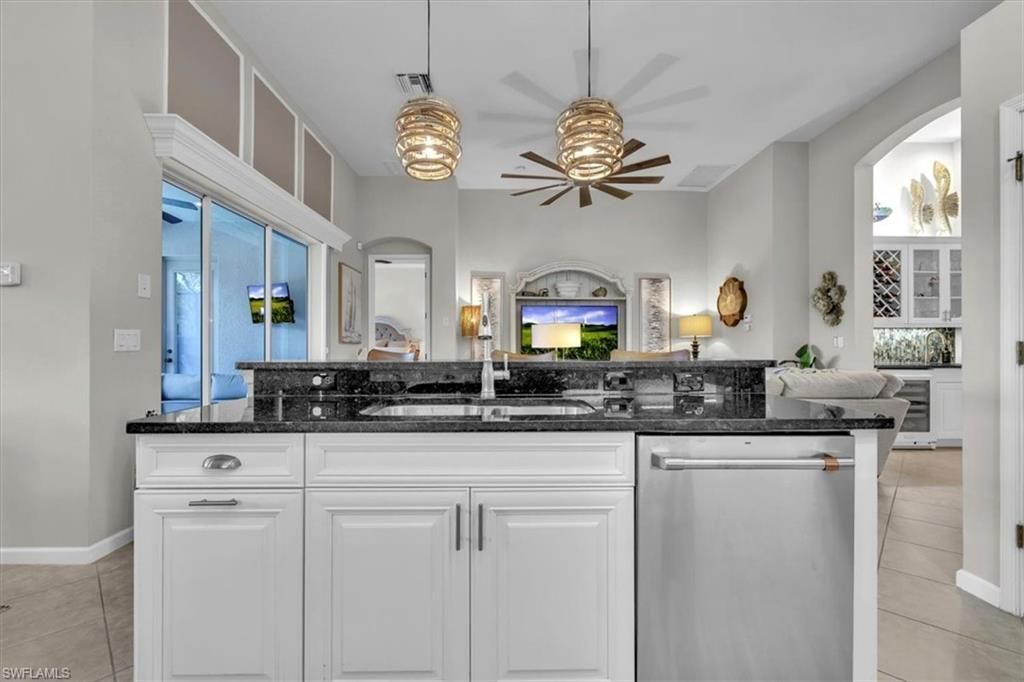 3750 Lakeview Isle Ct , Fort Myers, FL 33905 Photo