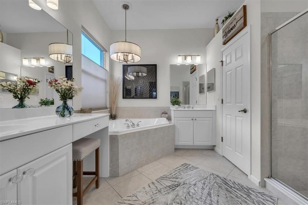 3750 Lakeview Isle Ct , Fort Myers, FL 33905 Photo