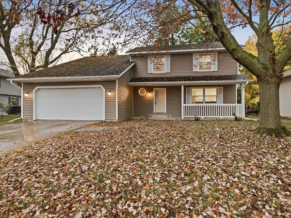 2810 26th Street NW, Rochester, MN 55901