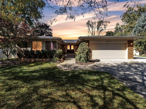 45716 Drexel Road, Canton, MI 48187