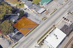 4339 Spruill Avenue  photo 4