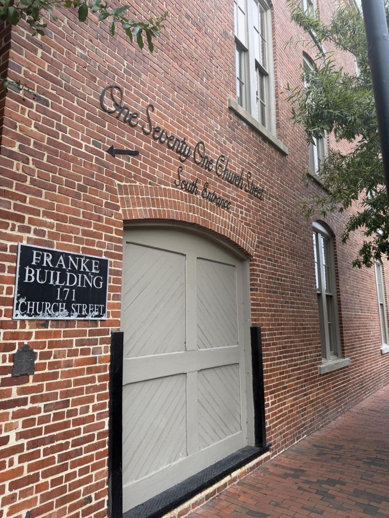 171 Church Street  Photo 38