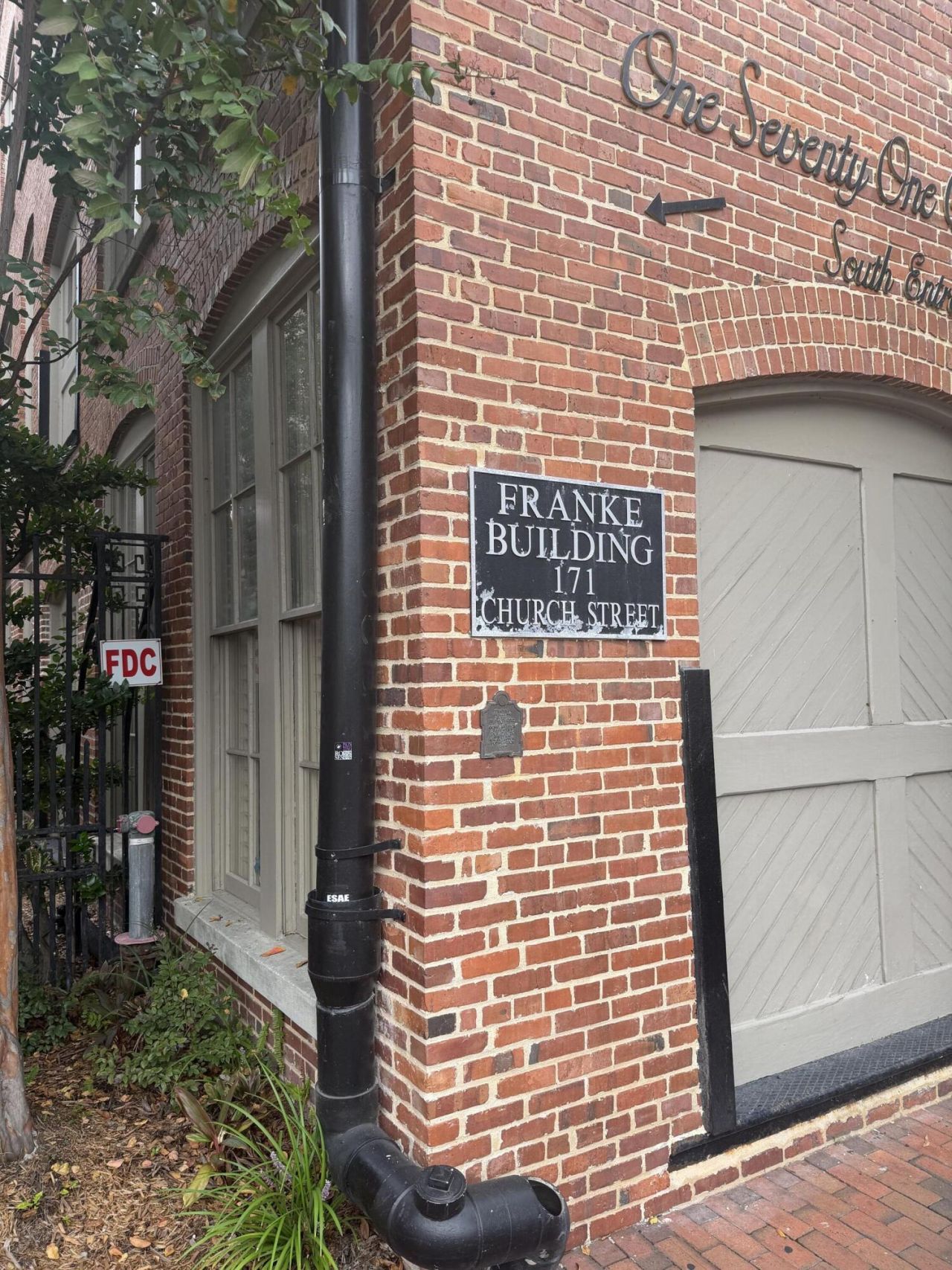 171 Church Street  Photo 39