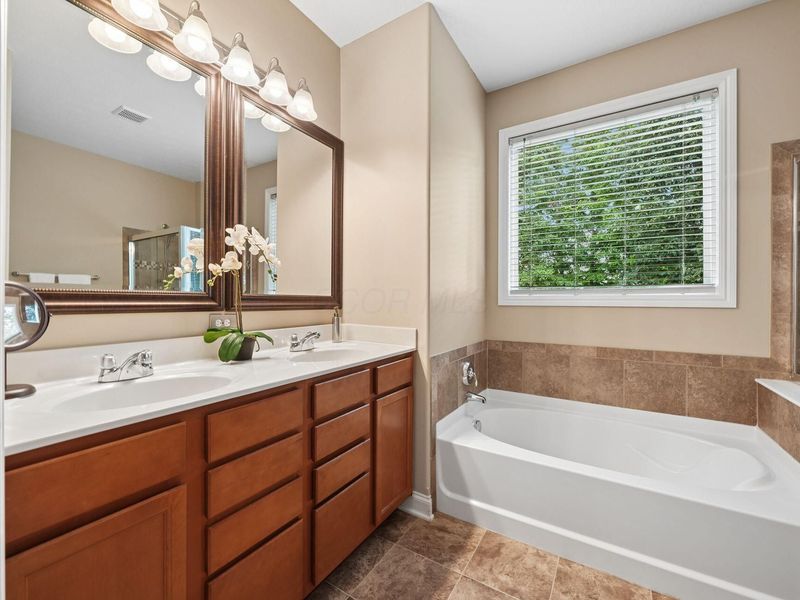 188 Glen Crossing Drive, Etna, OH 43062 Photo 21