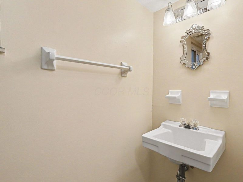 3605 Carthage Court, Westerville, OH 43081 Photo 21