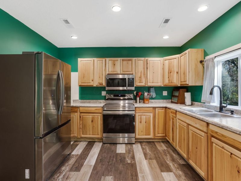 37667 Price Road, Logan, OH 43138 Photo 13