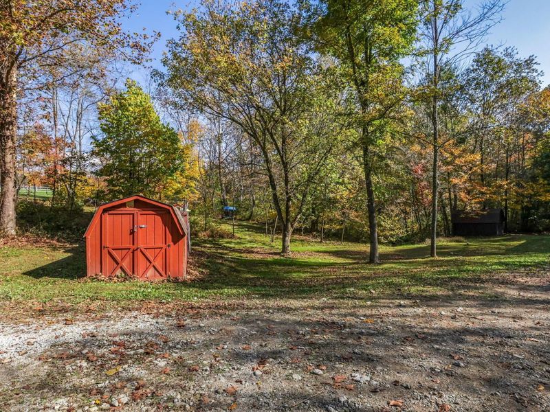 37667 Price Road, Logan, OH 43138 Photo 27
