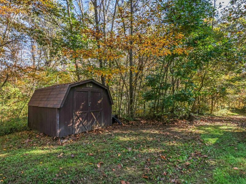 37667 Price Road, Logan, OH 43138 Photo 29