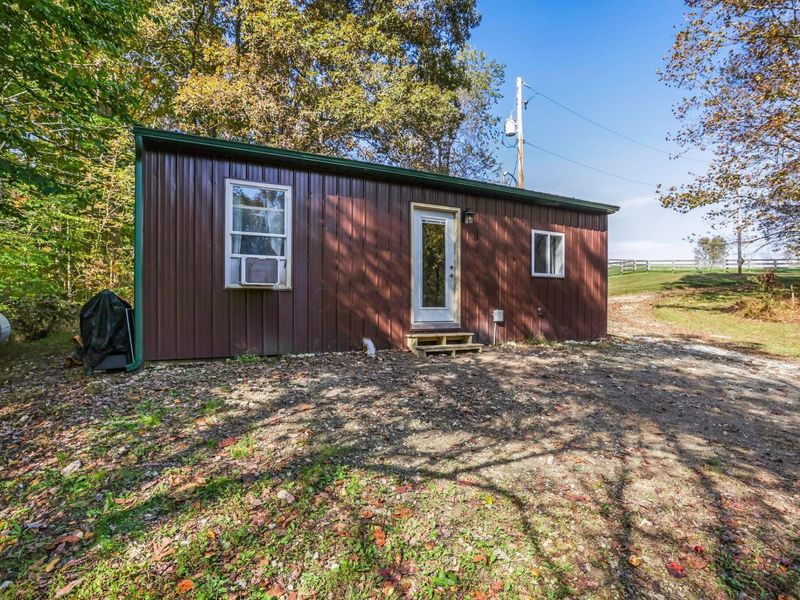 37667 Price Road, Logan, OH 43138 Photo 4