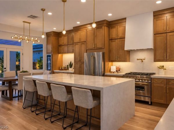 65 Twilight Rose Street , Las Vegas, NV 89138