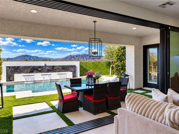 8755 Helena Avenue , Las Vegas, NV 89129