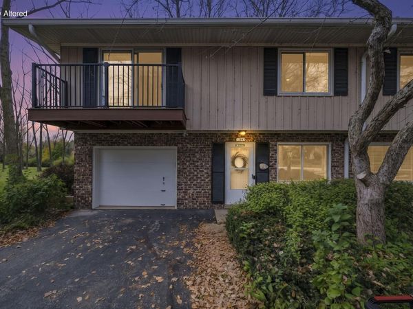 12843 N Colony DRIVE, Mequon, WI 53097