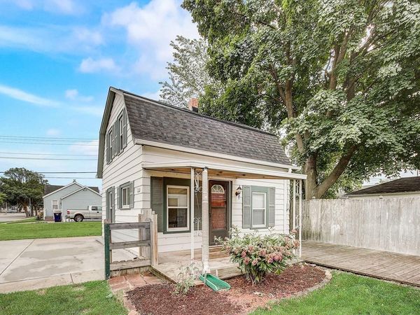 1106 S 110th STREET, West Allis, WI 53214