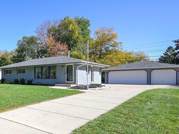 5240 S 116th STREET, Hales Corners, WI 53130